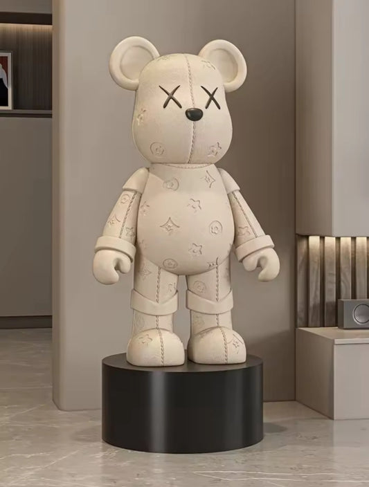 Grand Monogram Bear